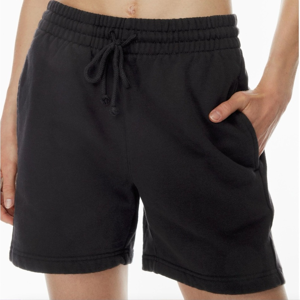 *YELLOW* TNA Extra Fleece Boyfriend Sweatshort Mid-rise drawcord sweatshorts